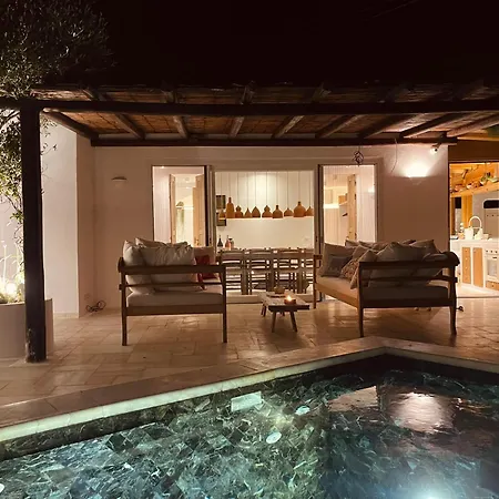 Romeo And Julio Summer House Καλαφάτη