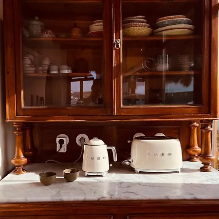 Romeo And Julio Summer House